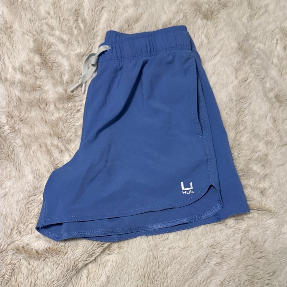 Huk Women's Blue Athletic Shorts - Never Worn